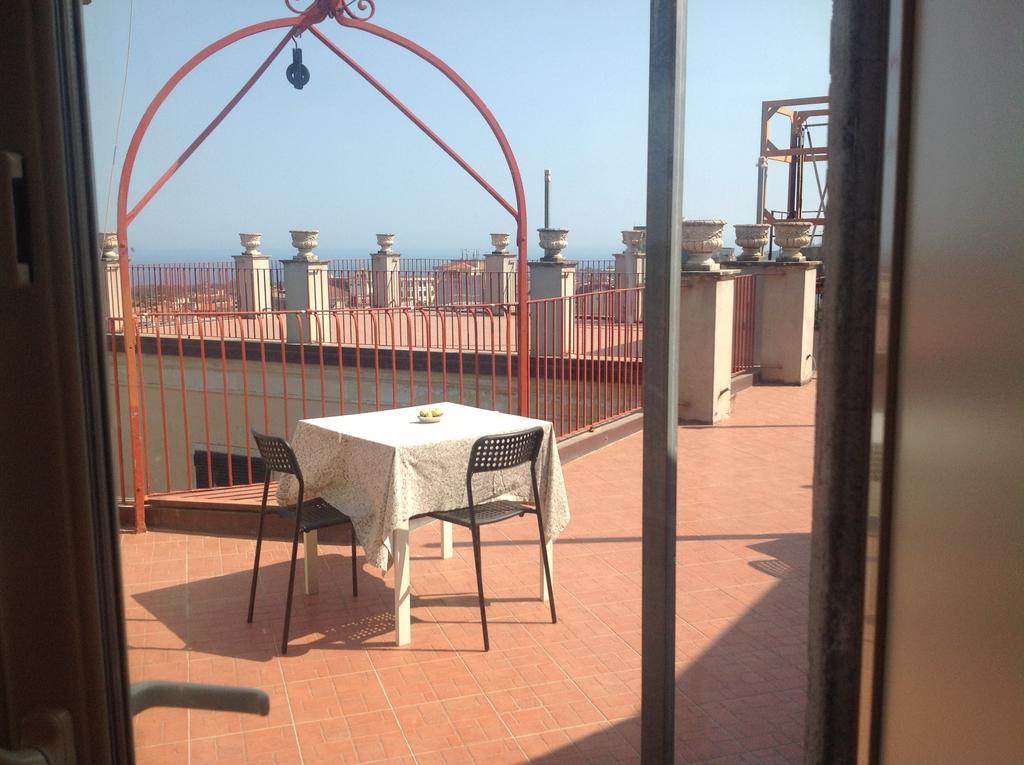 Terrazze Bella Epoque Bed & Breakfast อาชิเรอาเล ภายนอก รูปภาพ