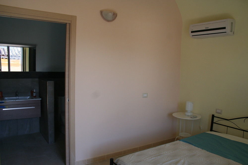 Terrazze Bella Epoque Bed & Breakfast อาชิเรอาเล ภายนอก รูปภาพ