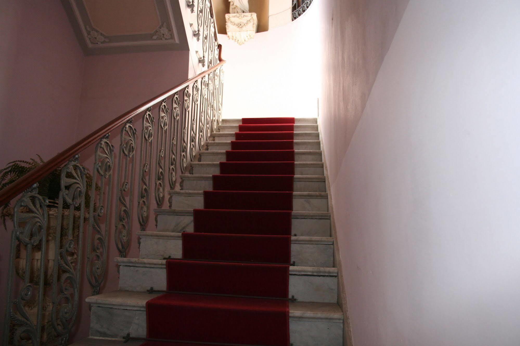 Terrazze Bella Epoque Bed & Breakfast อาชิเรอาเล ภายนอก รูปภาพ