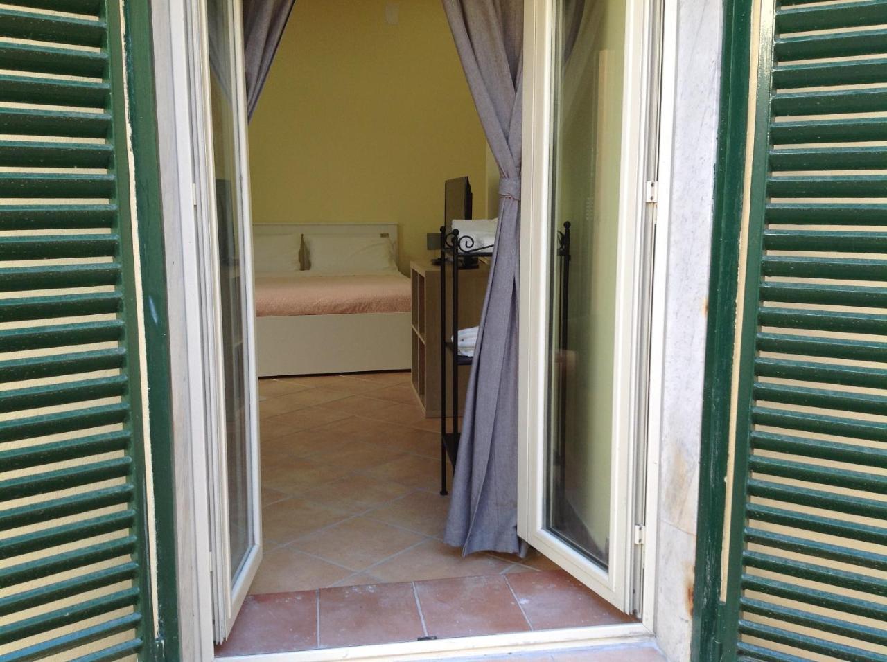 Terrazze Bella Epoque Bed & Breakfast อาชิเรอาเล ภายนอก รูปภาพ